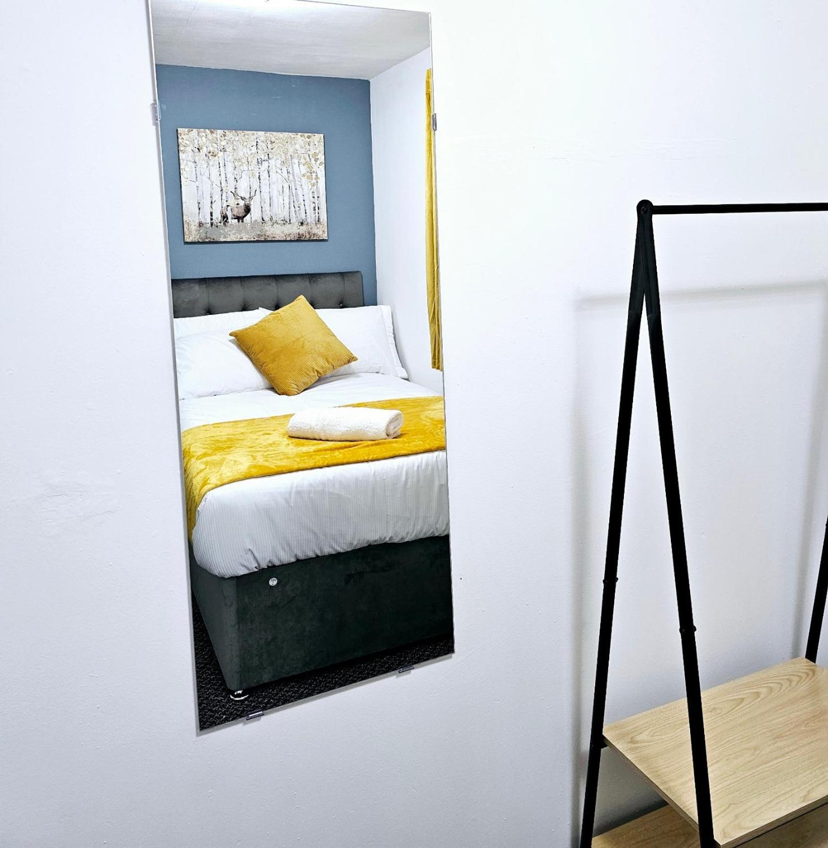 Lushstay Telford - Families, Contractors & Group Of Friends, Long Term Stay 外观 照片