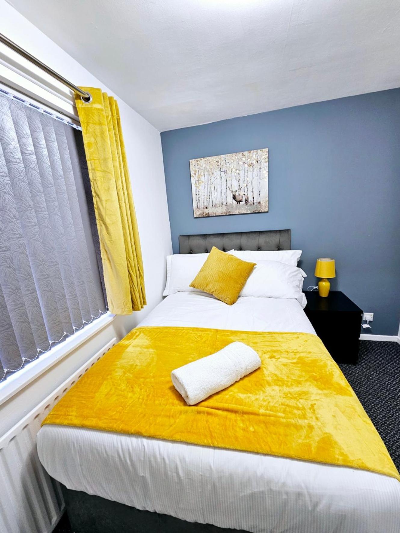 Lushstay Telford - Families, Contractors & Group Of Friends, Long Term Stay 外观 照片
